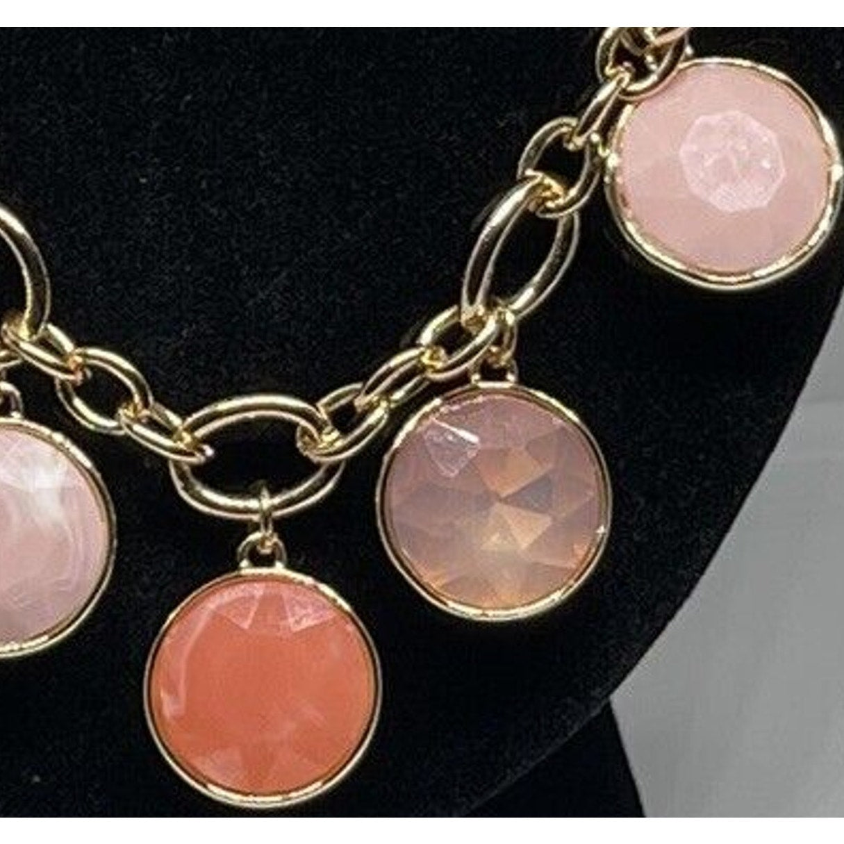 Gold Tone Necklace Crystal Stone Statement Chic Style Stunning Shiny Fashion NWT