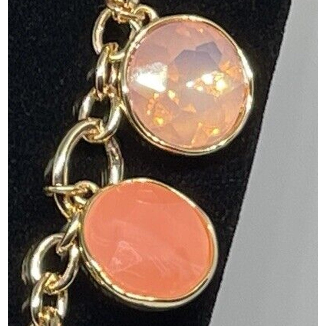 Gold Tone Necklace Crystal Stone Statement Chic Style Stunning Shiny Fashion NWT