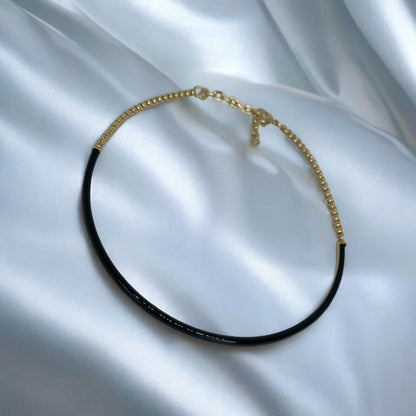 Gold Tone Enamel Chain Collar Necklace Choker Stylish Stunning Shiny Elegant NWT