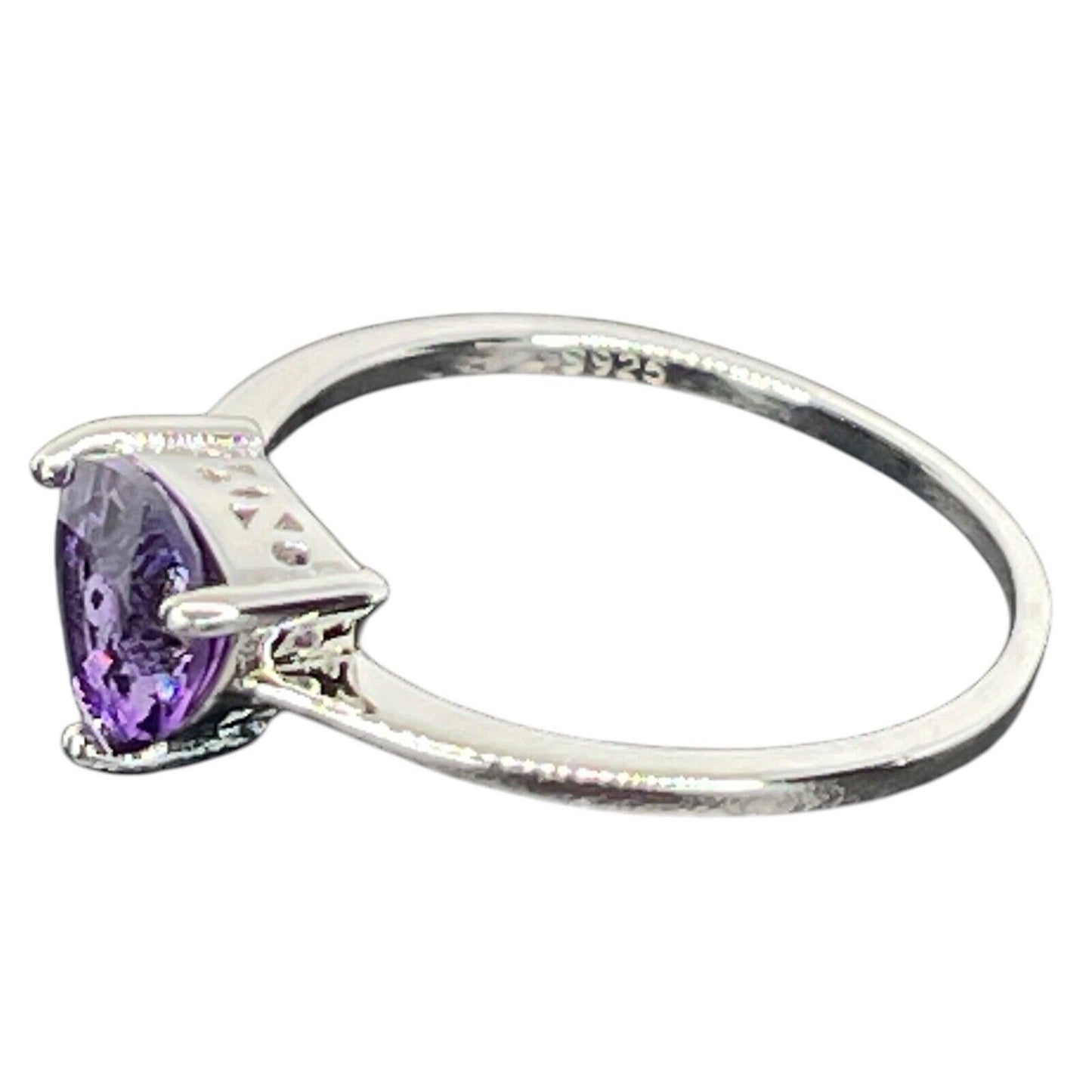 LUXY Gems Natural Amethyst Sterling Silver Ring (1 ct.) Luxury Fashion (Sz 7)