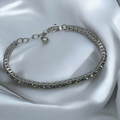 Silver Tone Crystal Flex Tennis Bracelet Fashion Stylish Trendy Shiny Chic NWT