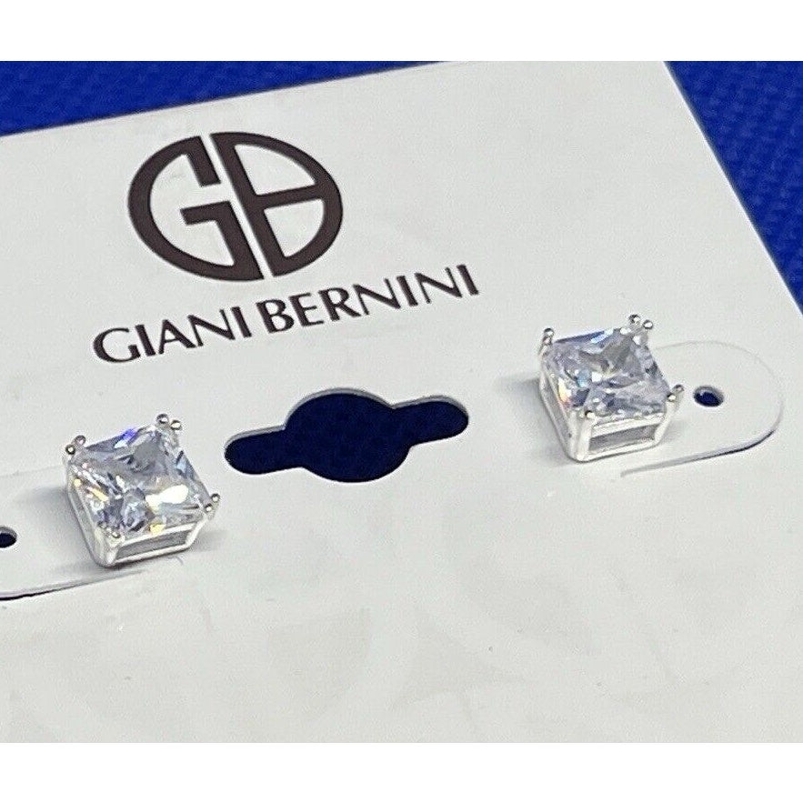 Sterling Silver Solitaire CZ Stud Earrings Chic Glitz Fashion Trendy Stylish NWT