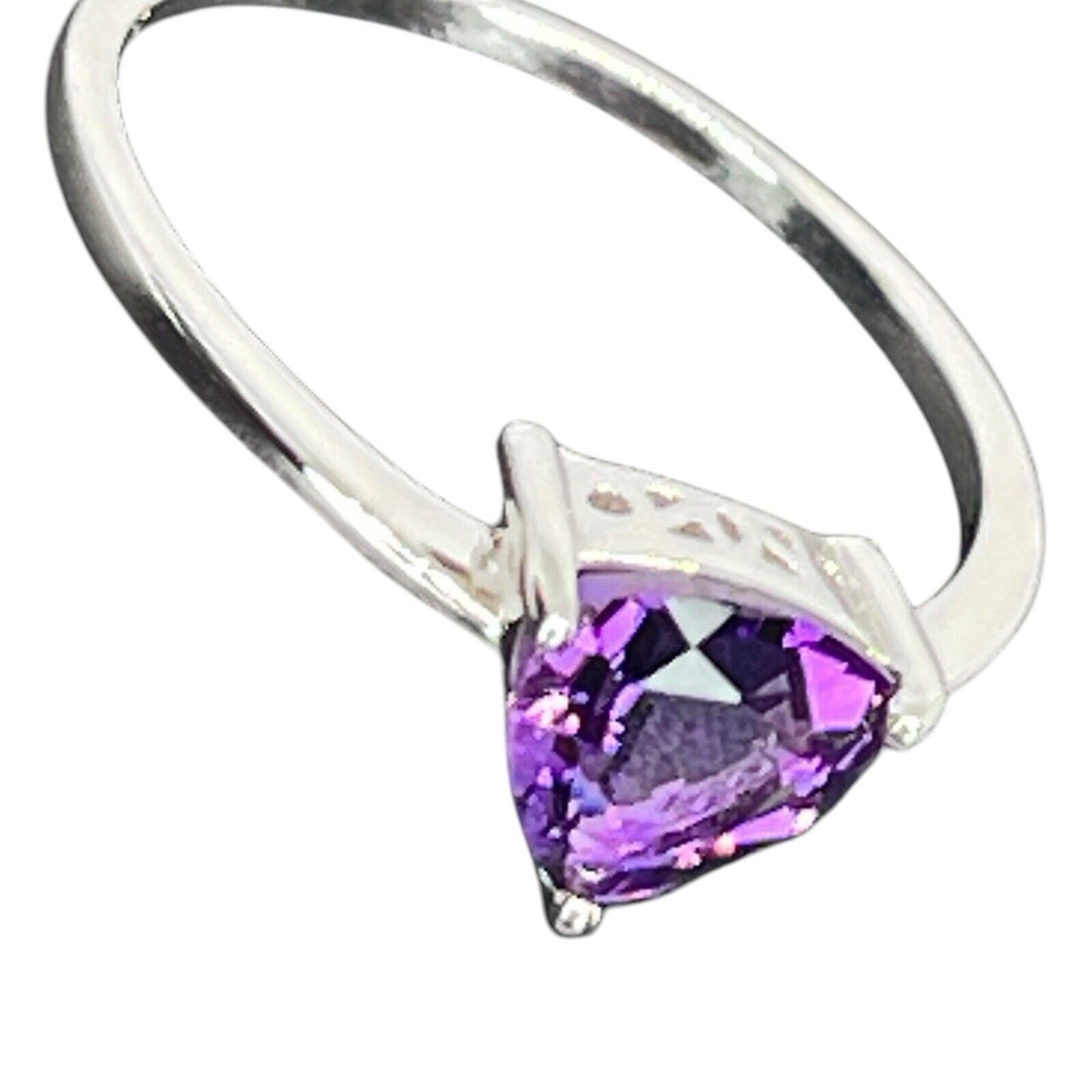 LUXY Gems Natural Amethyst Sterling Silver Ring (1 ct.) Luxury Fashion (Sz 7)