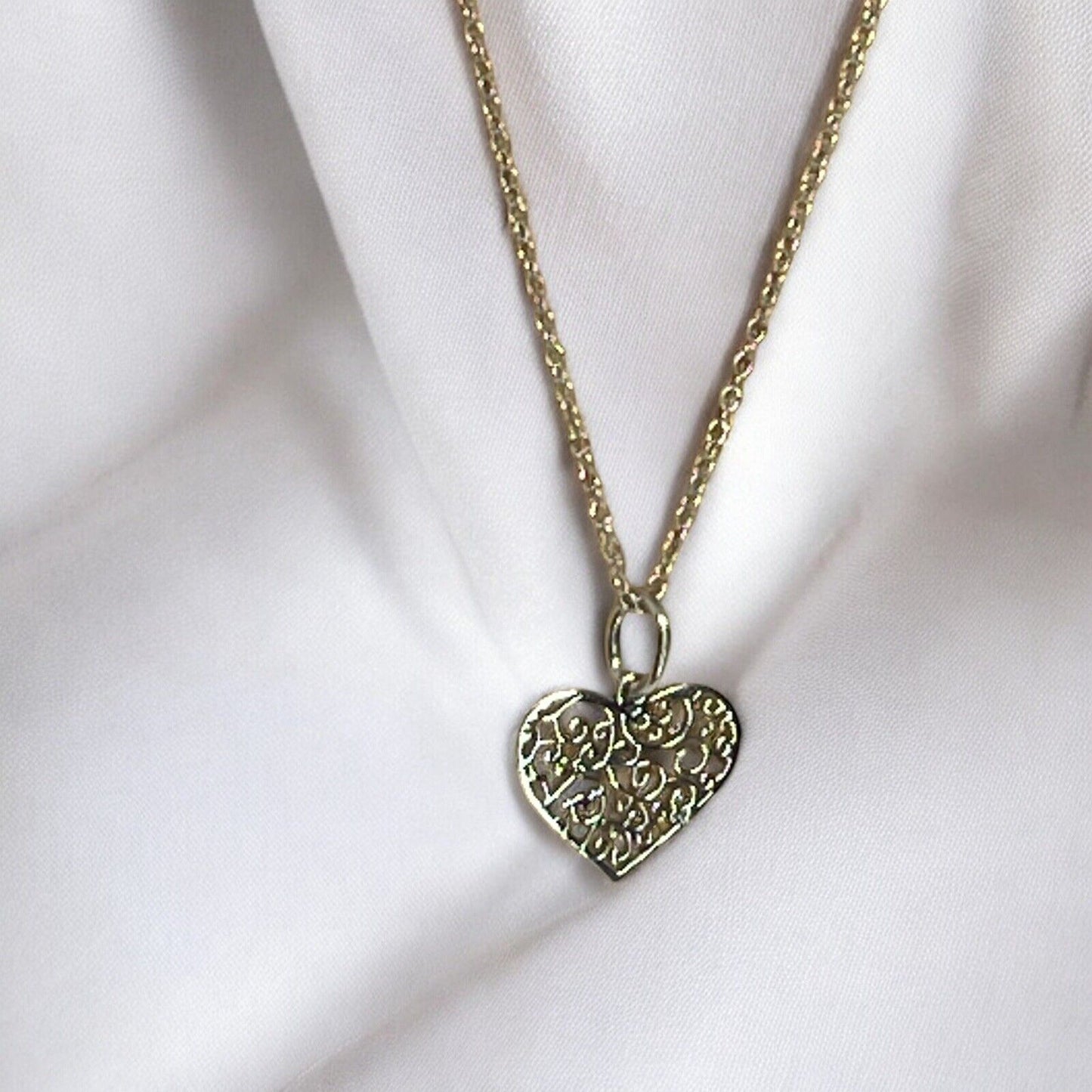 Sterling Silver Heart Filigree Pendant Necklace Open Work Style Fashion Stunning