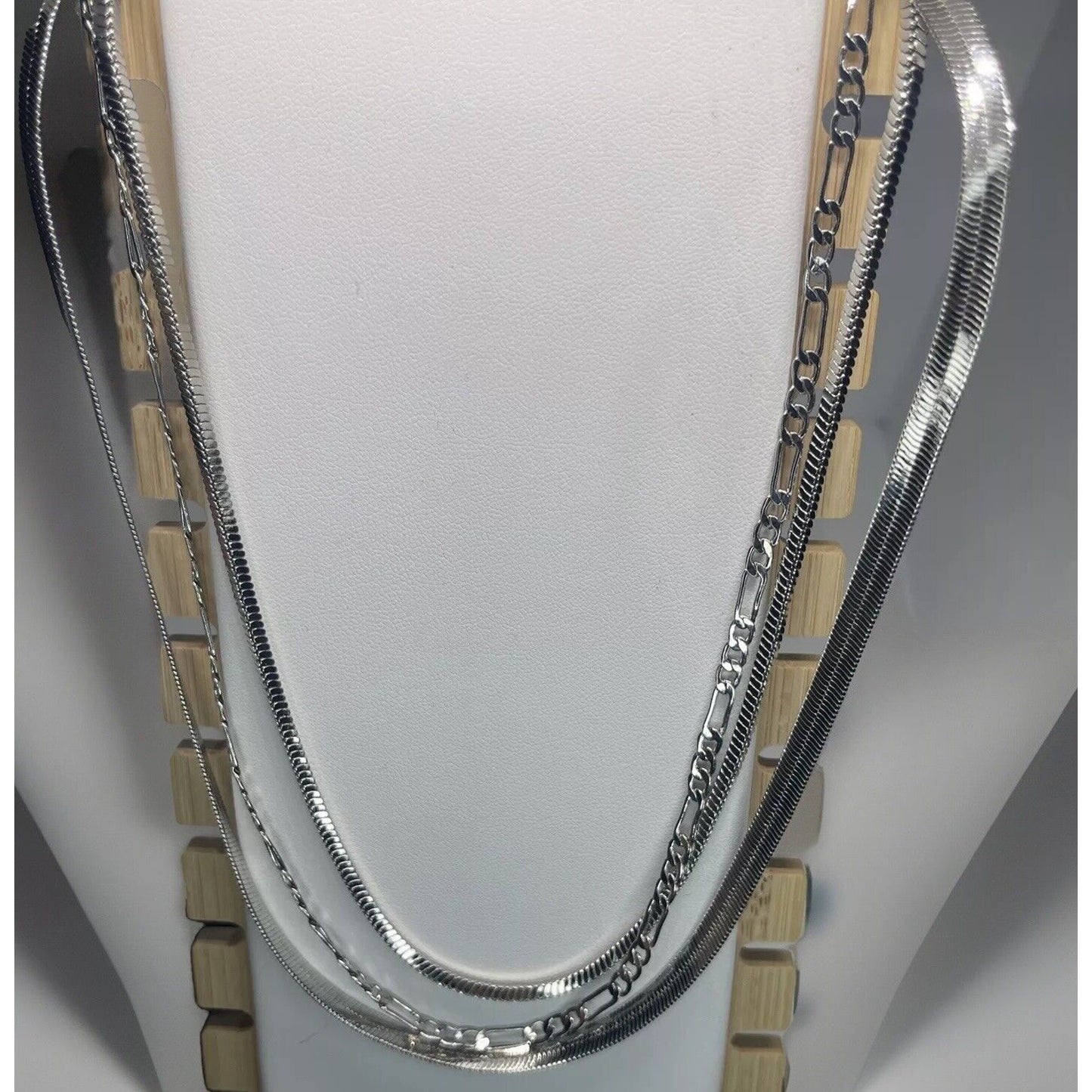 Silver Tone Layered Chain Necklace Trendy Fashion Shiny Statement Stylish NWT