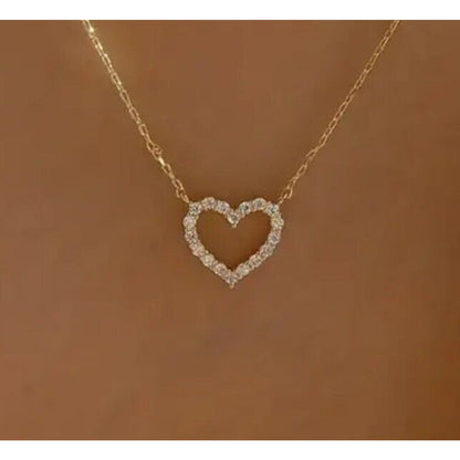 18K Gold Plate Crystal Heart Charm Necklace Chic Trendy Stylish Fashion Vday NWT