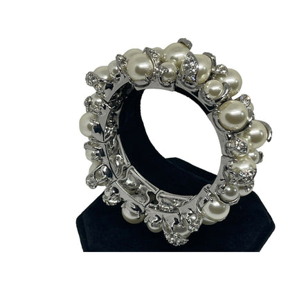 Silver Tone Faux Pearl Crystal Bracelet Stunning Trendy Elegant Intricate Chic