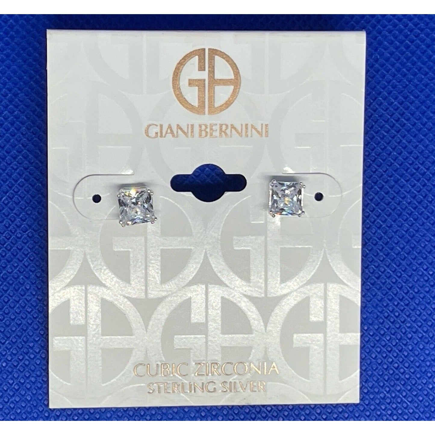 Sterling Silver Solitaire CZ Stud Earrings Chic Glitz Fashion Trendy Stylish NWT