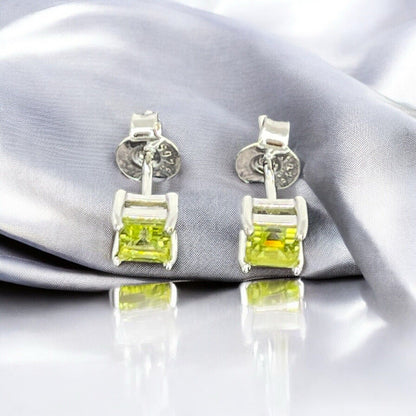 LUXY Gems Natural Green Peridot Sterling Silver Earrings (.69 ct.) Luxury Trendy