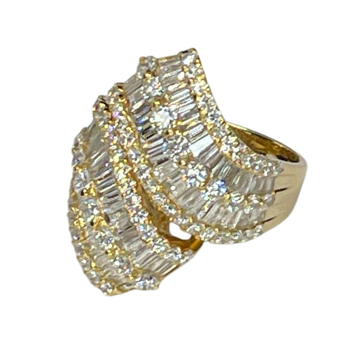 Solid 18K Gold Baguette Natural Diamond Ring (2 cts.) Brilliant Luxury Stunning