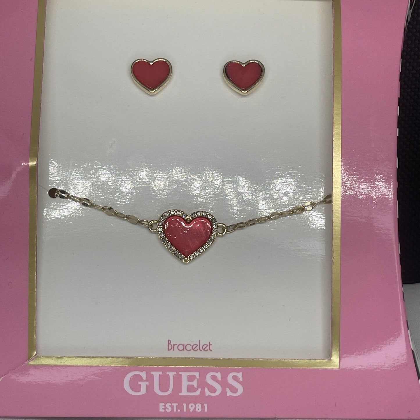 Guess Gold Tone Heart Bracelet Earrings (2pc Set) Fashion Style Chic Trendy Vday