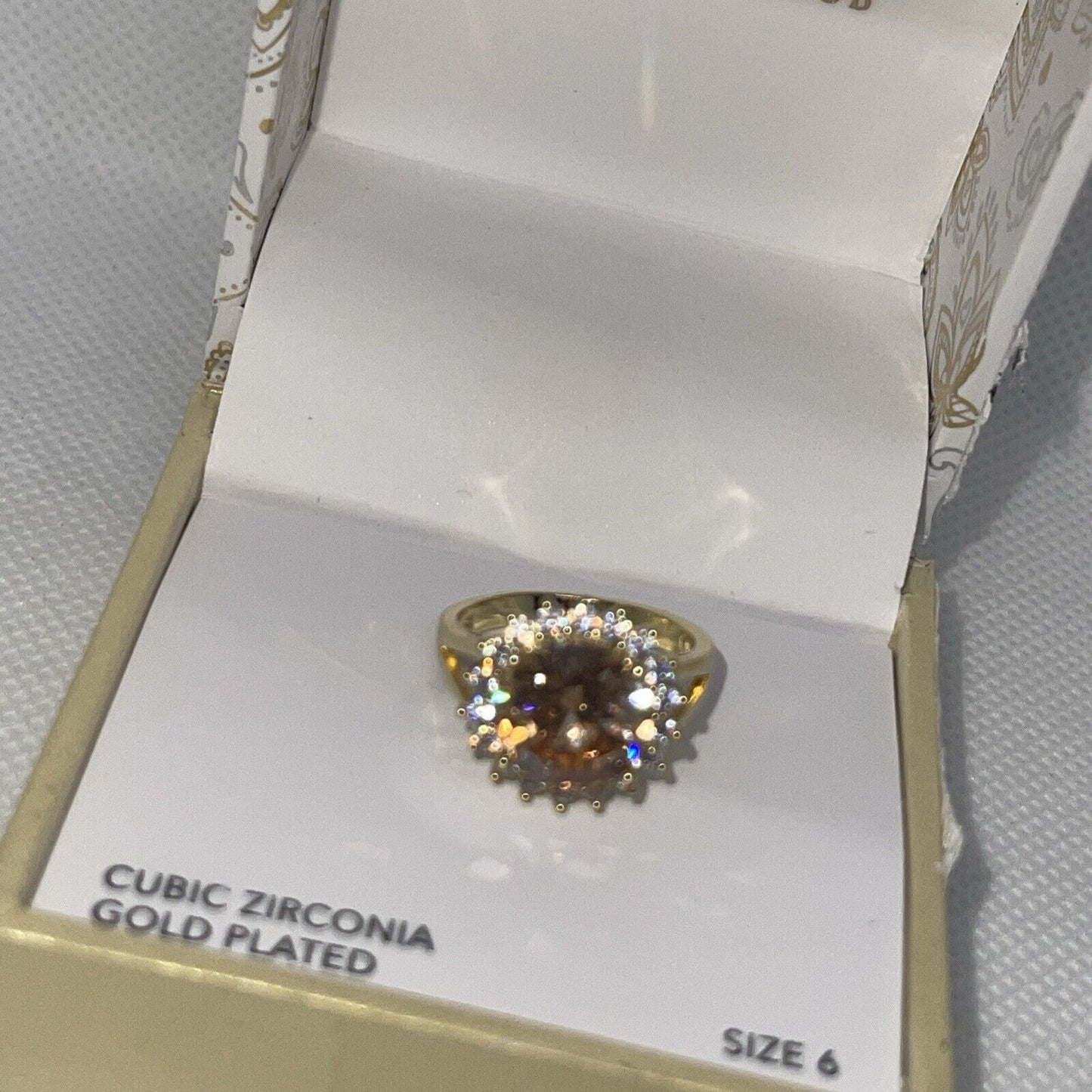 Gold Plated CZ Floral Ring Gold Plate (Sz 6) Stylish Fashion Trendy Elegant NWT