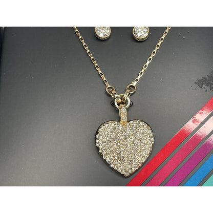 Guess Gold Tone Heart Charm Necklace Earrings 3pc Set Travel Case Trendy Vday