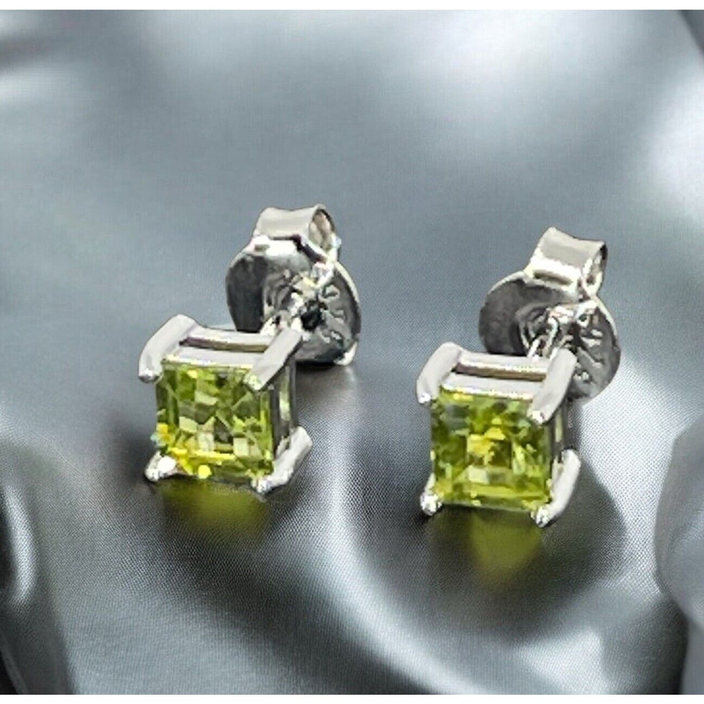 LUXY Gems Natural Green Peridot Sterling Silver Earrings (.69 ct.) Luxury Trendy