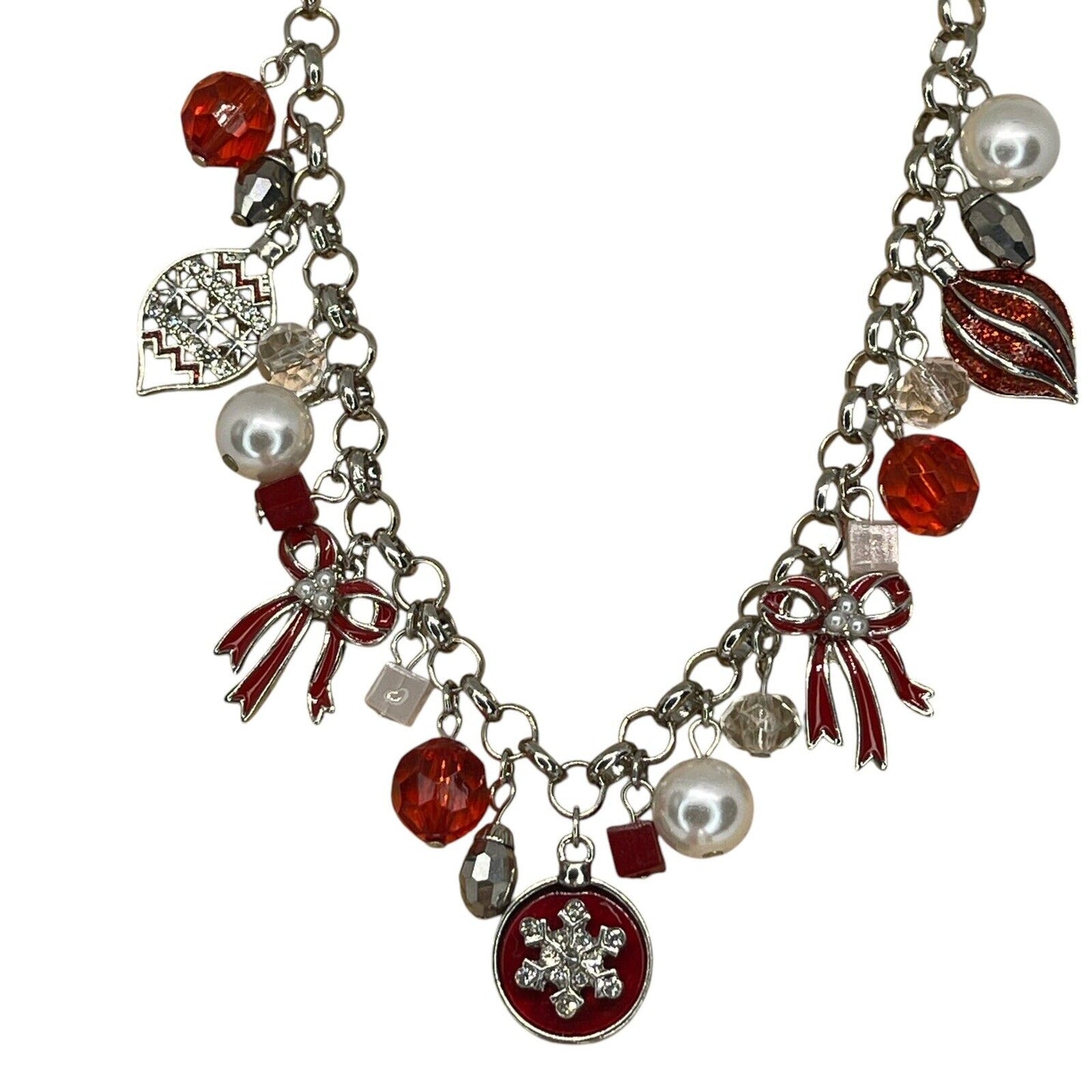 Silver Tone Faux Pearl Xmas Ornament Necklace Christmas Chic Holiday Snowflake