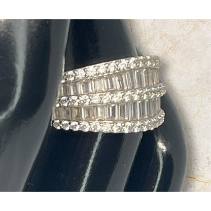 Sterling Silver Baguette CZ Ring (Sz 6) Stunning Trendy Fashion Elegant Chic NWT