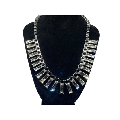 Silver Tone Crystal Statement Necklace Fashion Chic Stylish Trendy Elegant NWT