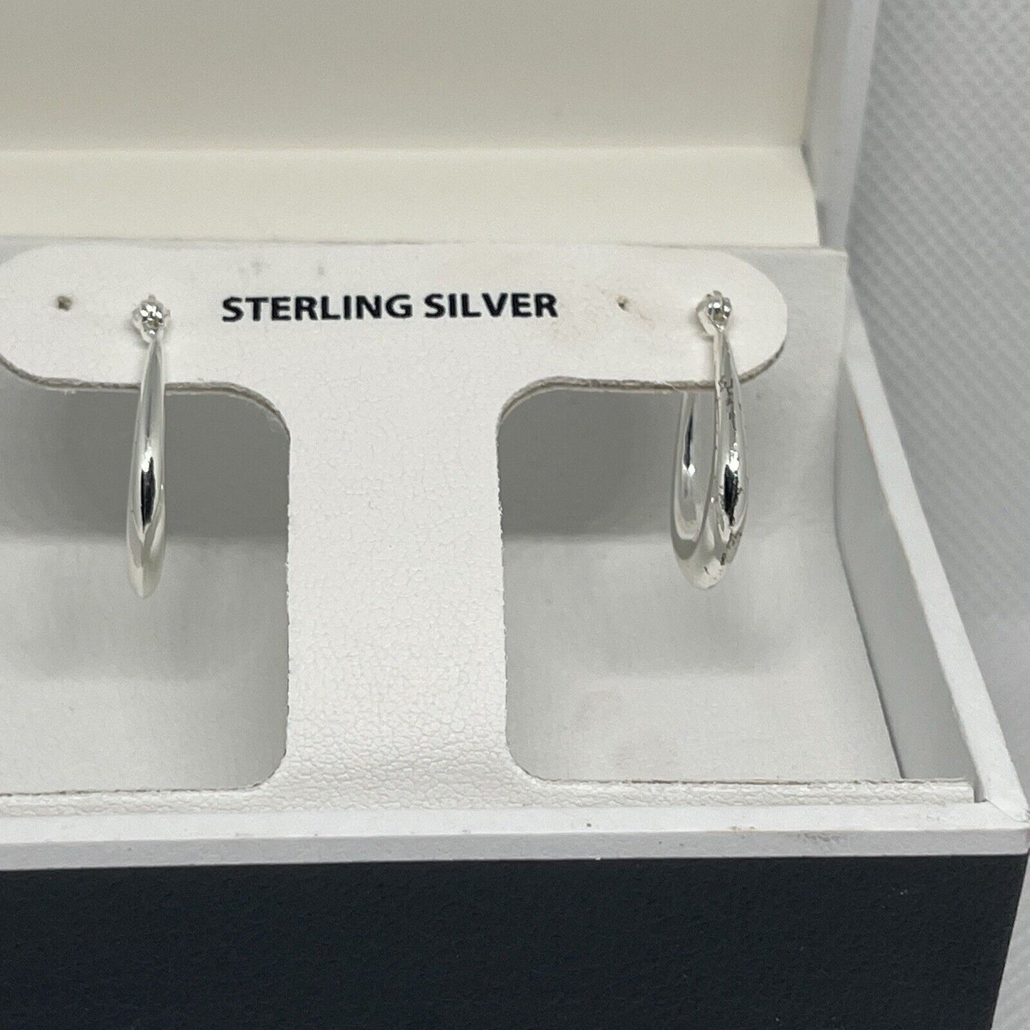 Sterling Silver Oval Drop Hoop Earrings Trendy Stylish Fashion Chic Shiny NWT