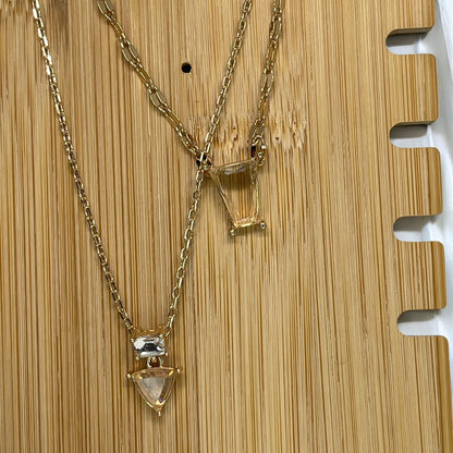 Guess Gold Tone Crystal Pendant Layered Necklace Fashion Style Trendy Stunning