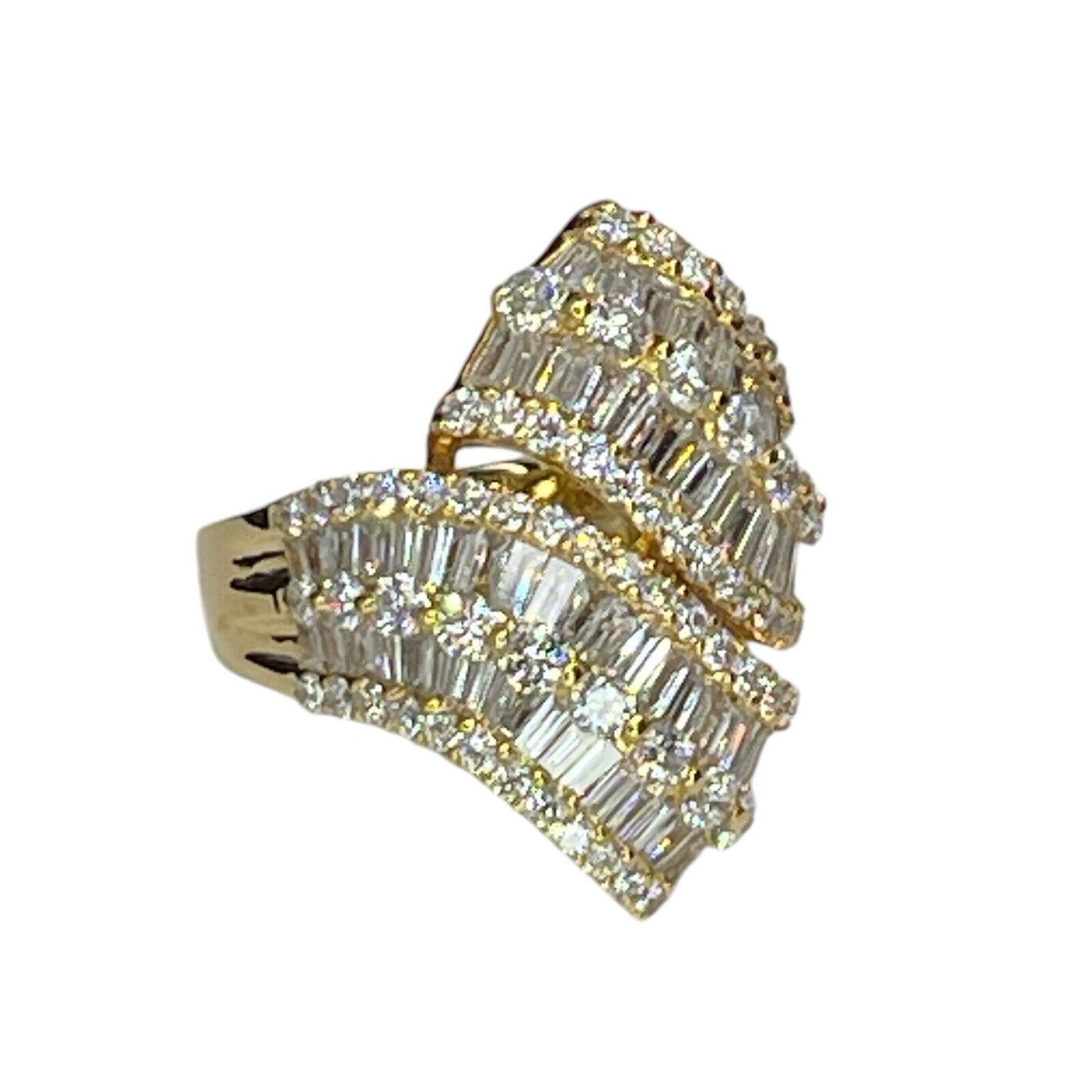 Solid 18K Gold Baguette Natural Diamond Ring (2 cts.) Brilliant Luxury Stunning