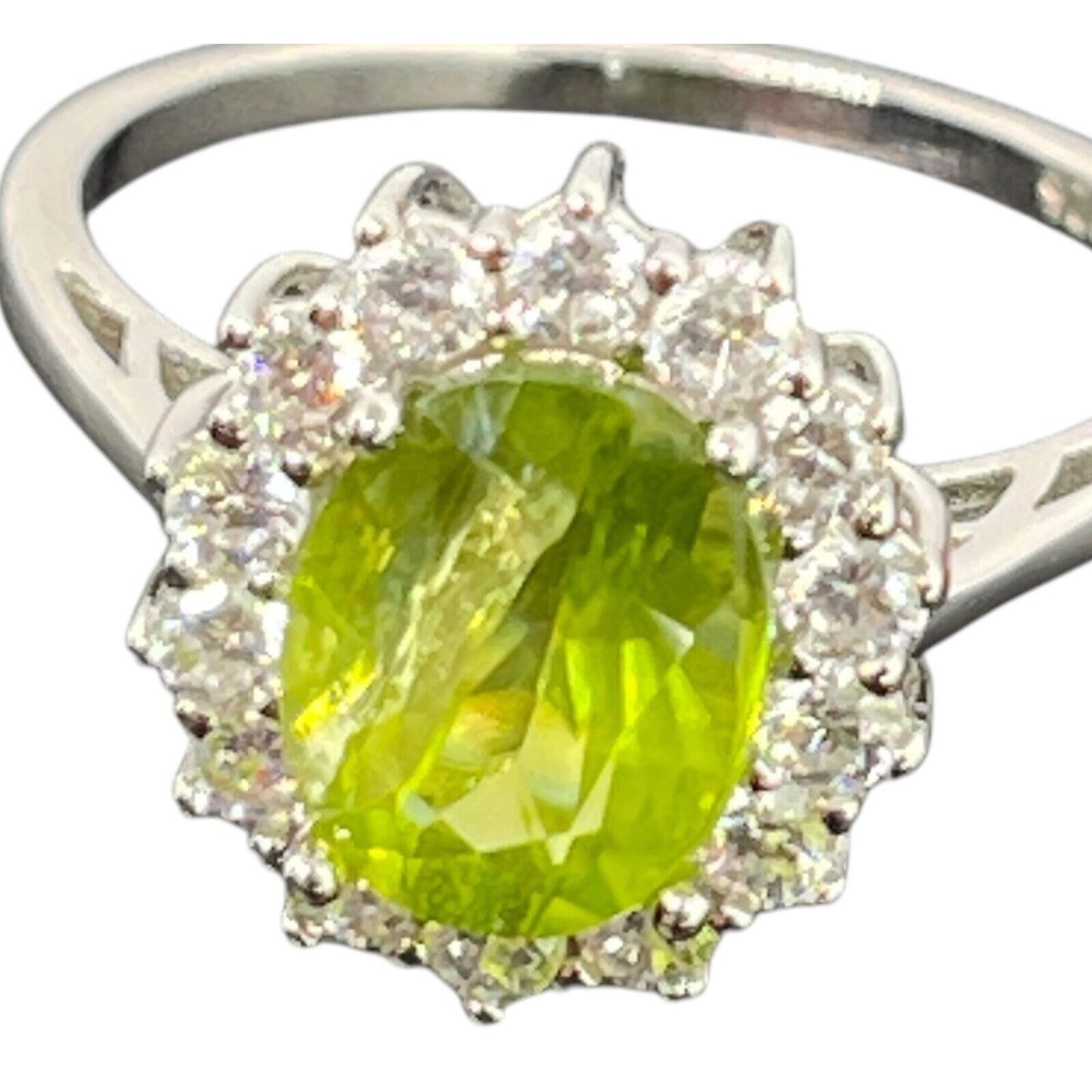 LUXY Gems Natural Peridot Sterling Silver Ring (2 ct.) Luxury Fashion (Sz 7) NWT