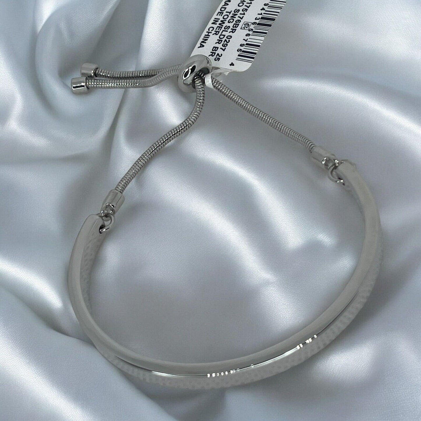 Silver Tone Bar Slider Bracelet Fashion Style Minimal Everyday Wear Elegant NWT