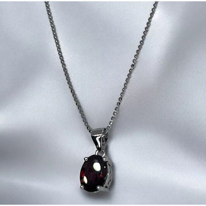 LUXY Gems Natural Garnet Sterling Silver Beaded Necklace (2.2 cts.) Luxury Style