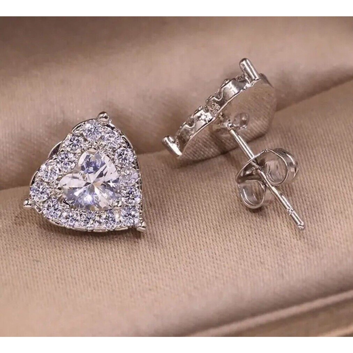 Silver Tone Crystal Heart Halo Stud Earrings Stunning Chic Trendy Fashion Vday