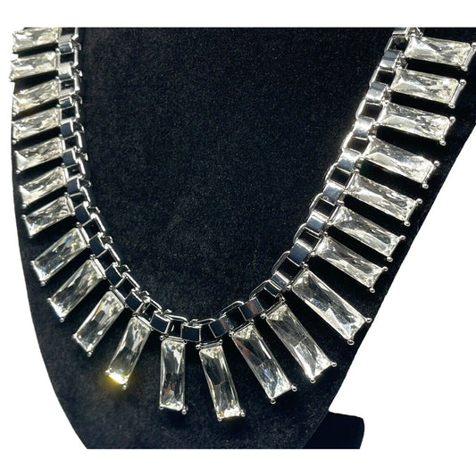 Silver Tone Crystal Statement Necklace Fashion Chic Stylish Trendy Elegant NWT