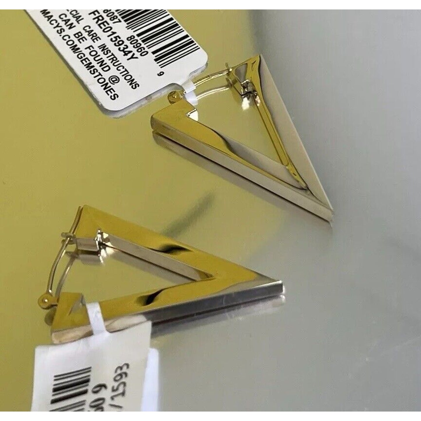 Solid 14K Yellow Gold Triangle Hoop Earrings Stunning Luxury Elegant Fashion NWT