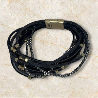 Lonna Lily Gold Tone Flex Bracelet Faux Leather Fashion Elegant Chic Stylish NEW