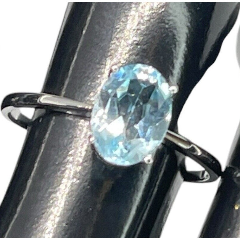 LUXY Gems Natural Blue Topaz Sterling Silver Ring (1.5 ct) Luxury Fashion (Sz 7)