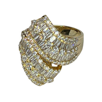 Solid 18K Gold Baguette Natural Diamond Ring (2 cts.) Brilliant Luxury Stunning