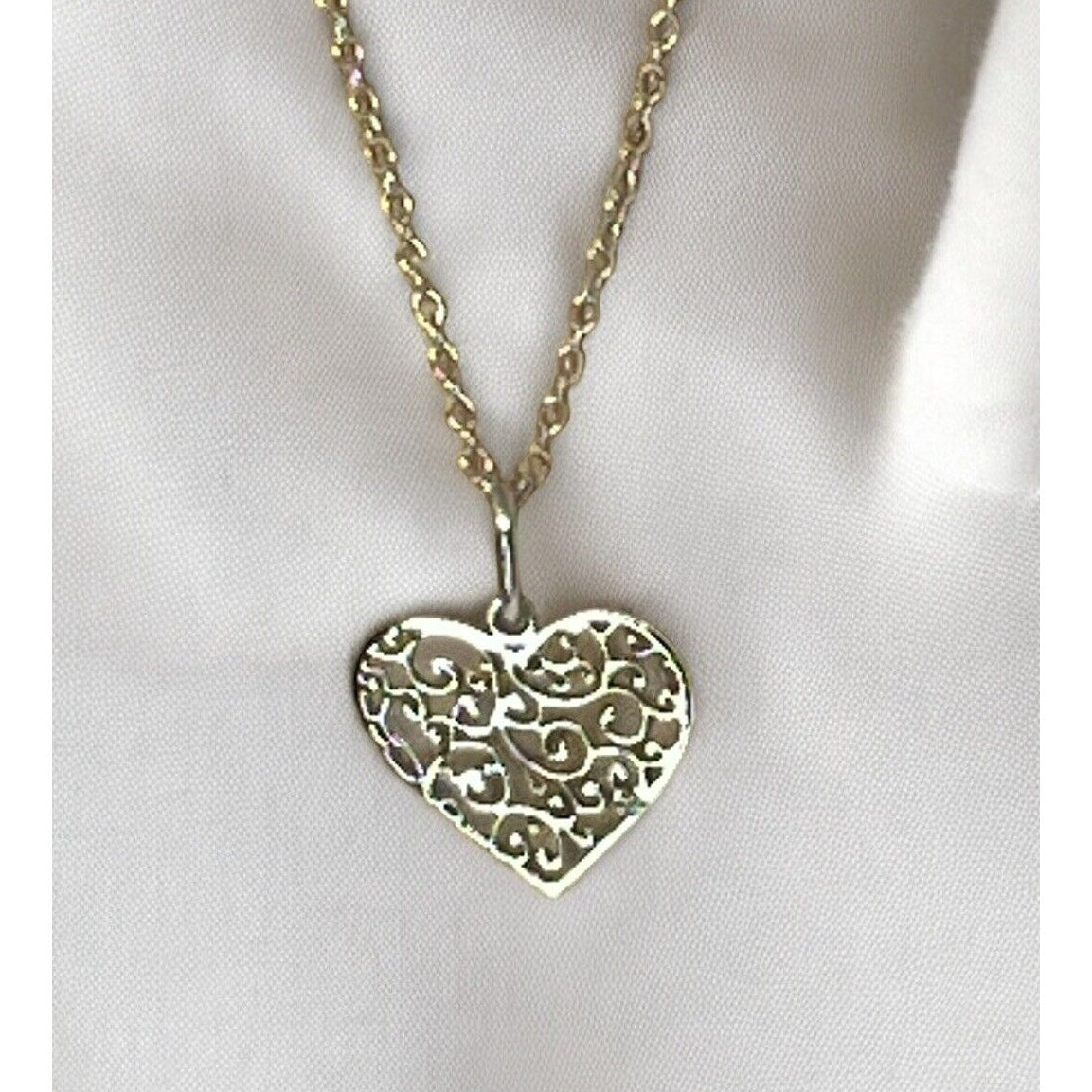 Sterling Silver Heart Filigree Pendant Necklace Open Work Style Fashion Stunning