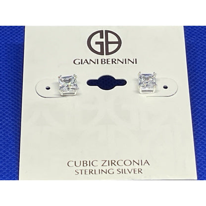 Sterling Silver Solitaire CZ Stud Earrings Chic Glitz Fashion Trendy Stylish NWT