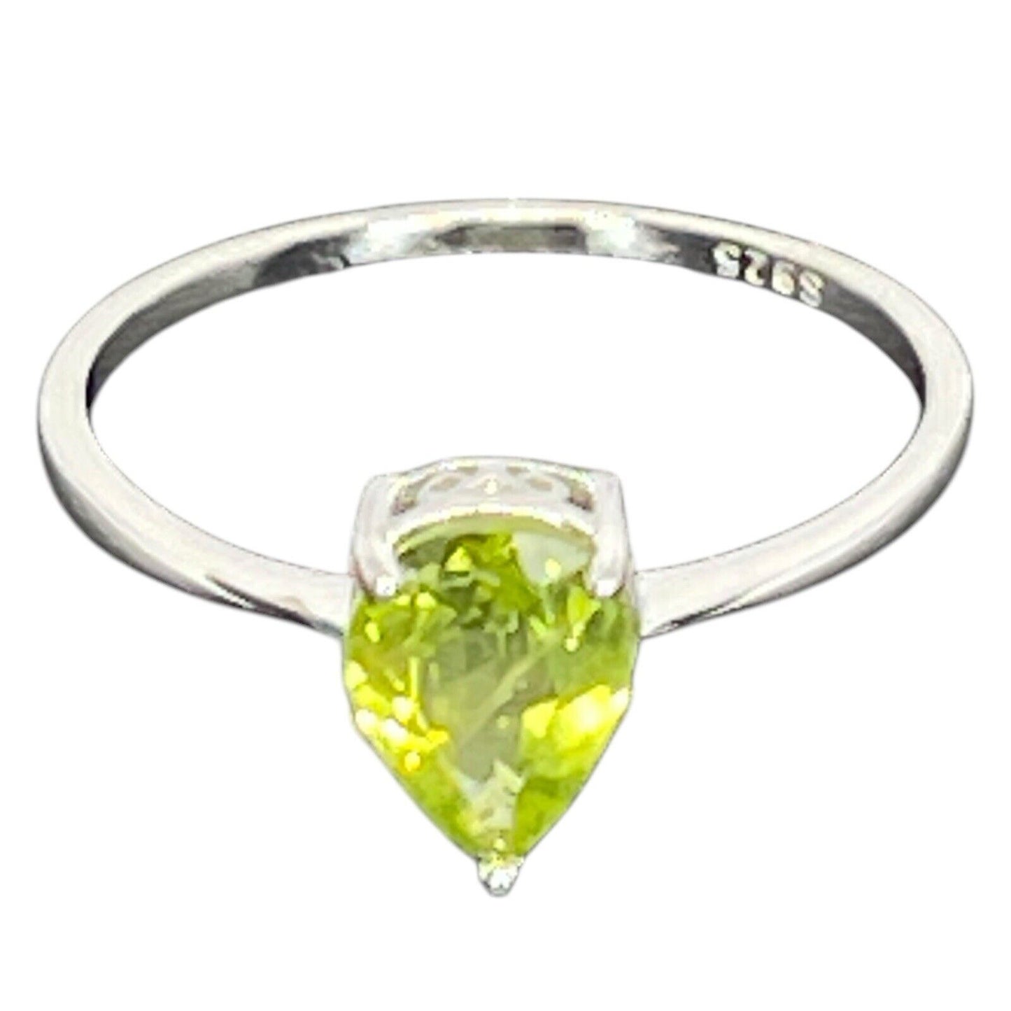 LUXY Gems Natural Green Peridot Sterling Silver Ring (Sz 7) Luxury Fashion Style