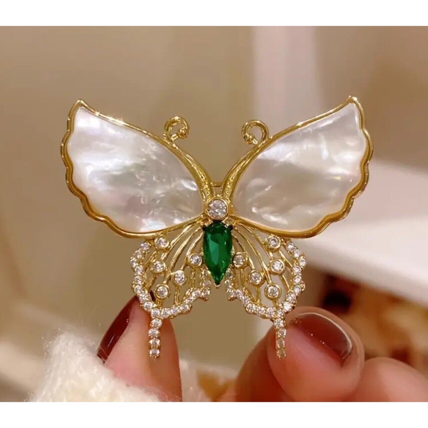 Gold Tone Faux Mother Of Pearl Butterfly Brooch Pin Crystal Chic Style Stunning