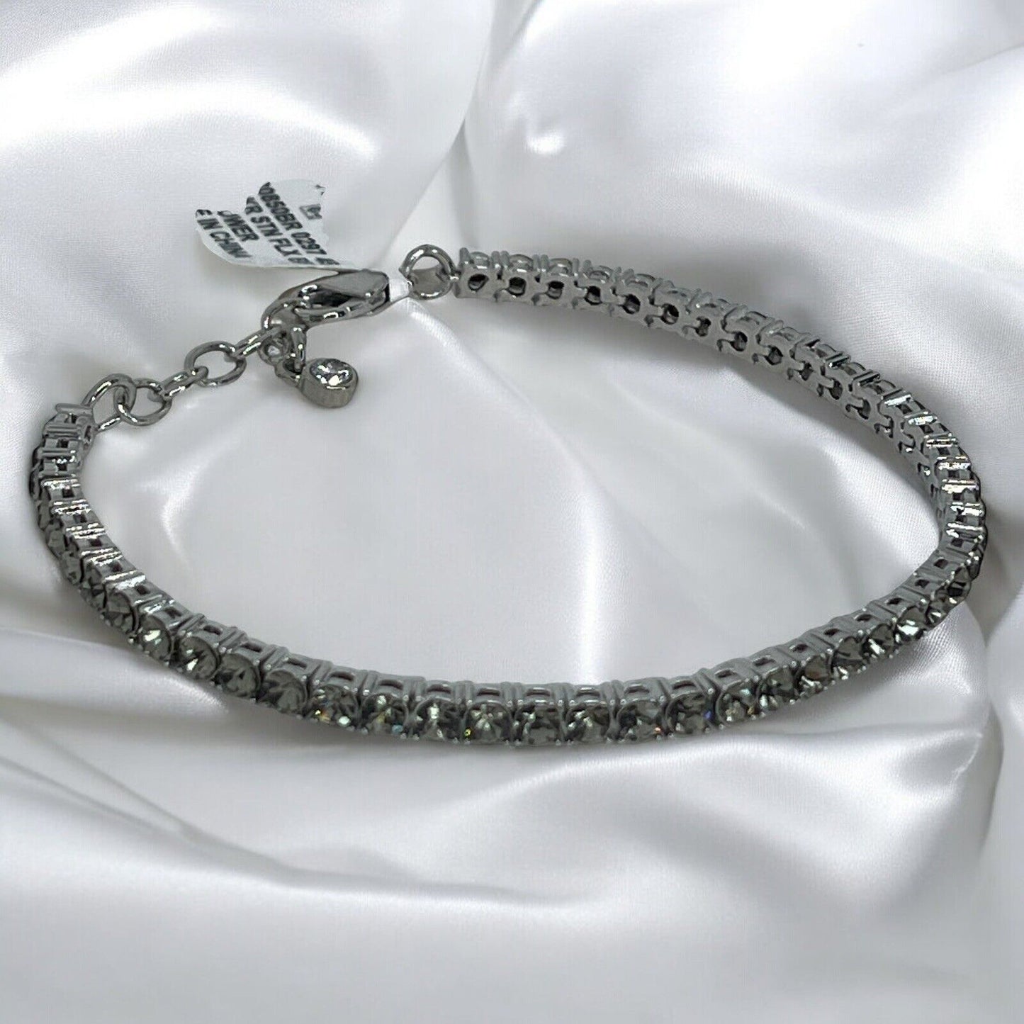 Silver Tone Crystal Flex Tennis Bracelet Fashion Stylish Trendy Shiny Chic NWT