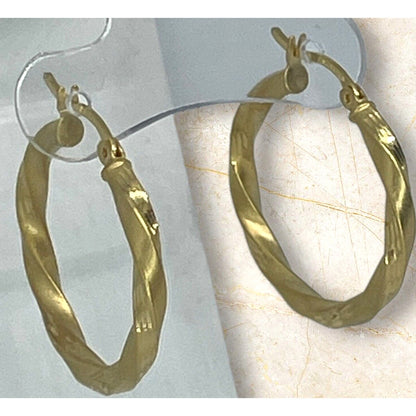 14K Gold Vermeil Satin Twist Hoop Earrings Trendy Elegant Chic Fashion Style NWT