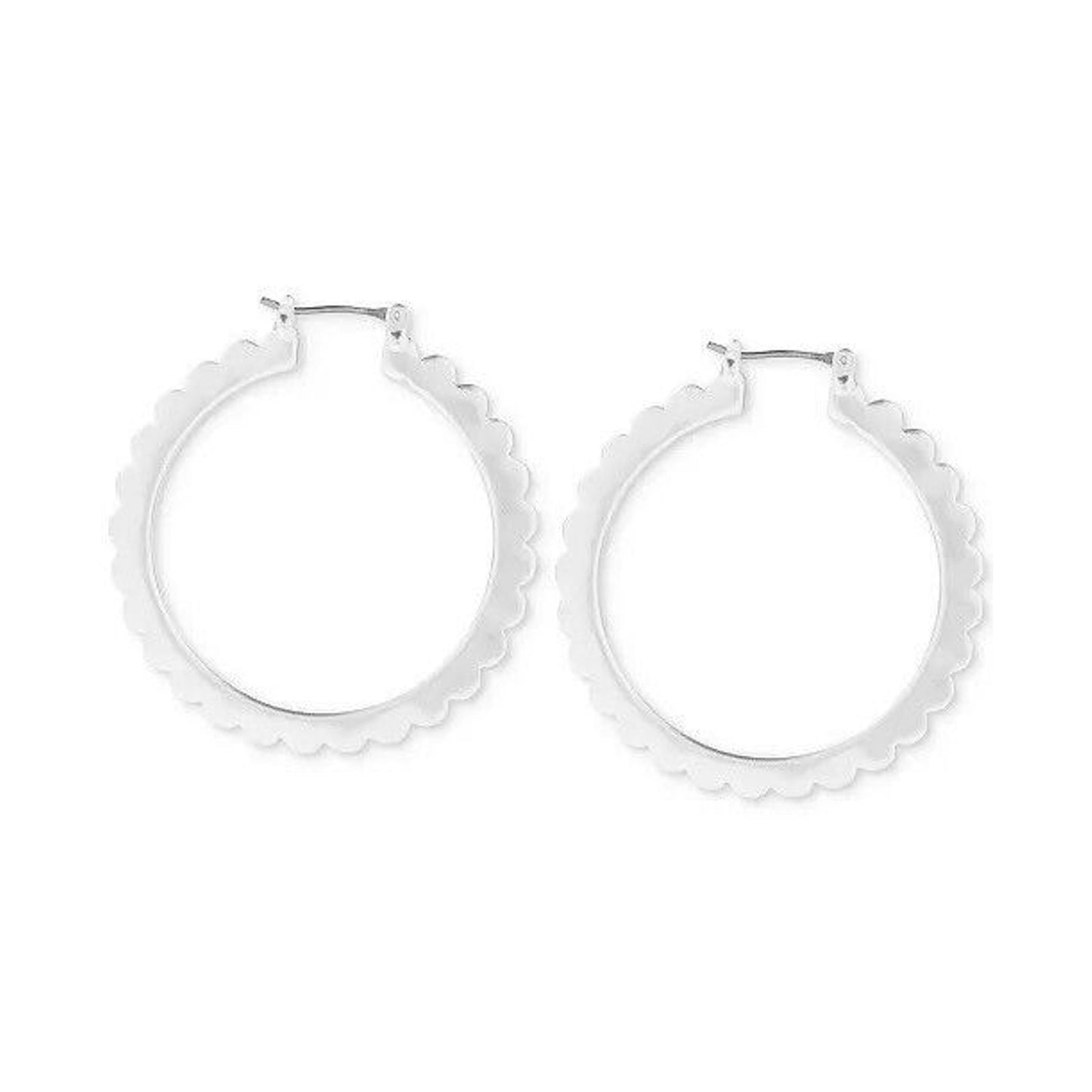 Lucky Brand Silver Tone Hoop Earrings Elegant Stylish Chic Stunning Scallop NWT