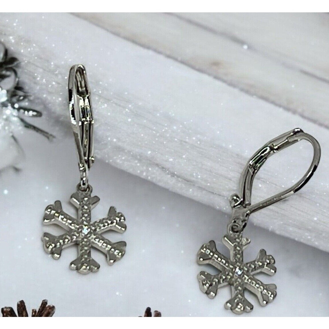 Diamond Accent Silver Plated Snowflake Earrings Winter Fashion Style Trendy NWT