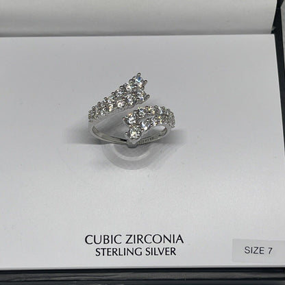 Sterling Silver Open Band CZ Ring (Sz 7) Stunning Stylish Trendy Glitz Statement