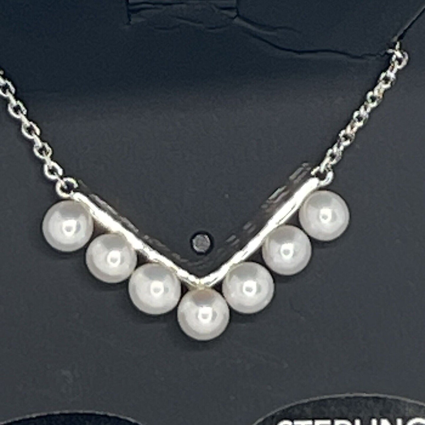 Pearl (4mm) Sterling Silver Pendant Necklace Luxury Fashion Stunning Elegant NWT