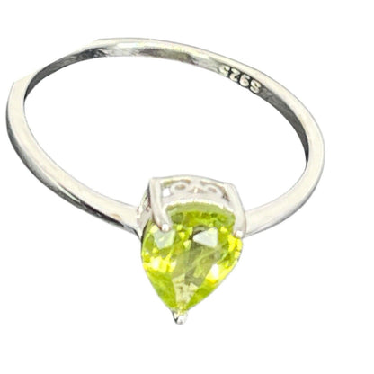 LUXY Gems Natural Green Peridot Sterling Silver Ring (Sz 7) Luxury Fashion Style