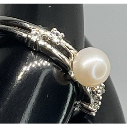 Pearl (5mm) Sterling Silver Ring Lab Sapphire (Sz 7) Stunning Luxury Chic Trendy