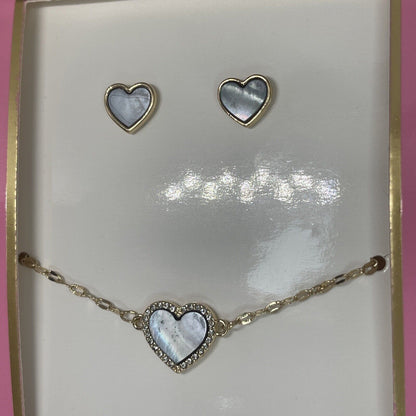 Guess Gold Tone Crystal Halo Heart Bracelet Earrings (2pc Set) Chic Trendy Vday