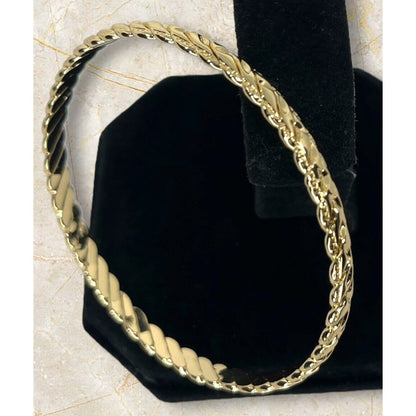 Gold Tone Bangle Bracelet Chic Style Fashion Trendy Shiny Minimal Everyday Wear