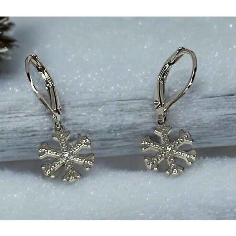 Diamond Accent Silver Plated Snowflake Earrings Winter Fashion Style Trendy NWT