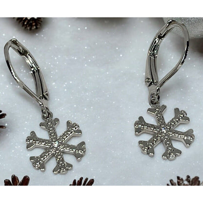 Diamond Accent Silver Plated Snowflake Earrings Winter Fashion Style Trendy NWT