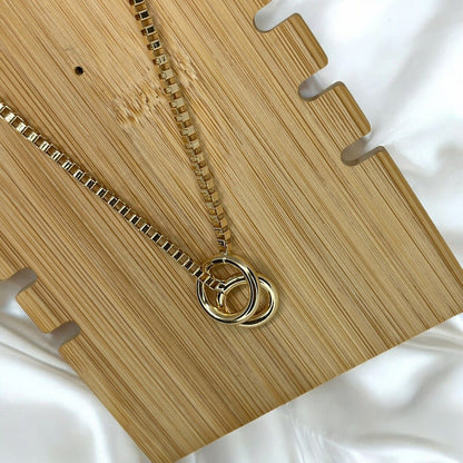 Gold Tone Box Chain Toggle Pendant Necklace Stylish Stunning Shiny Elegant NWT